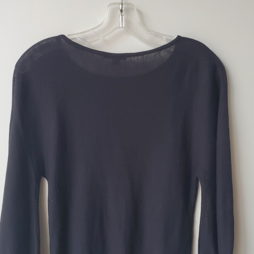 Sisley Lace Long Sleeve Top - Picture 10 of 11